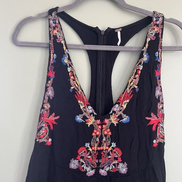 Free People Amalfi One Piece Wide Leg Embroidered Jumpsuit Size 2 - Picture 3 of 7